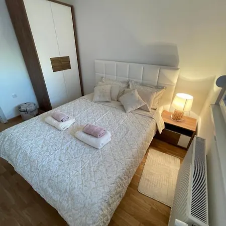 Apartament Liki Lux 2 *