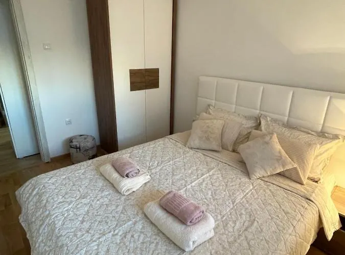 Liki Lux 2 * Subotica